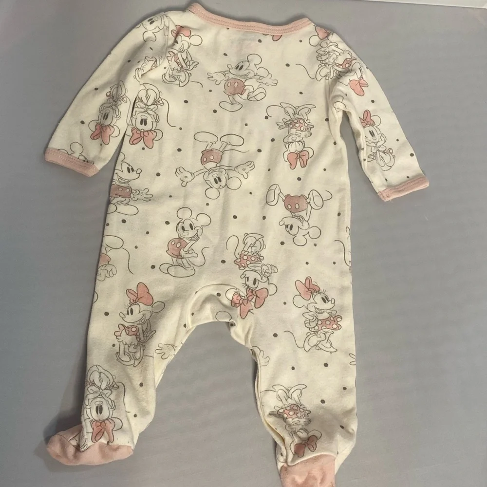 Disney Mickey and‎ Minnie Mouse Footie